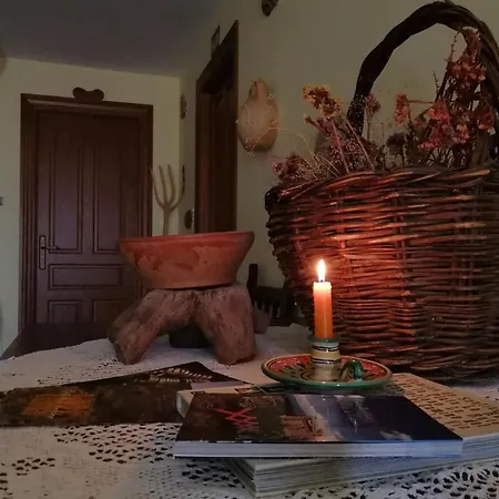 Casa Rural Lajafriz 3* Fornillos de Aliste