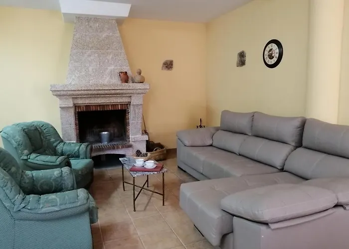 Casa Rural Lajafriz Гостевой дом Форнильос-де-Алисте